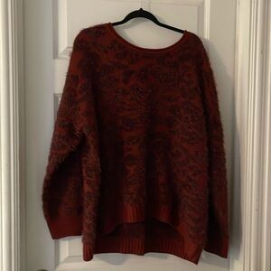 Soft sweater great with leggings or jeans